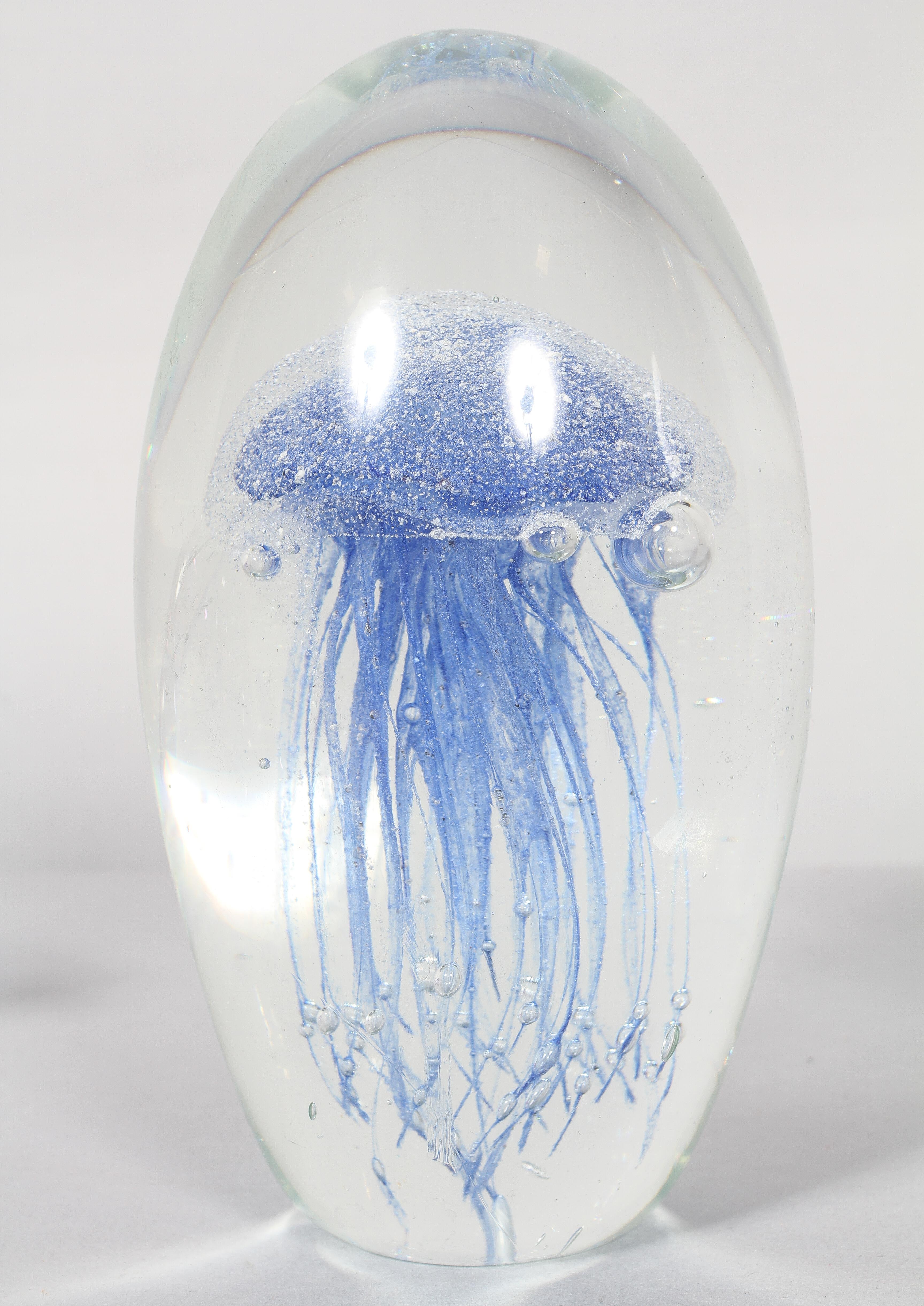 A large Studio Art glass dump shaped weight enclosing a blue jellyfish, 19cm, - Image 2 of 2