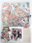 A packet of Collectors Clearance of Commomwealth stamps , Queen Victoria to date,