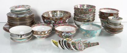 Hong King china side dishes in Famile rose pattern