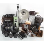 A group of photographic equipment to include Balda, Retinette,