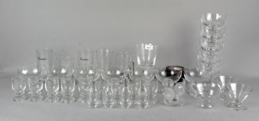 A collection of assorted glassware to include glass sundae dishes.