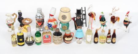 Miniatures : A collection of miniature and novelty bottles of spirits and other drinks (parcel)
