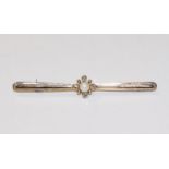 14 k Gelbgold Nadel mit Perle und 4 Diamanten, B 6,5 cm, 5,8 gr.