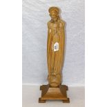 Holz Figurenskulptur 'Maria Immaculata', auf Holzsockel, H 57 cm, 18 cm x 18 cm, altersbedingter