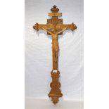 Holz Kreuz, reich verziert mit Korpus Christi, H 99 cm, B 43 cm, schöne Handarbeit