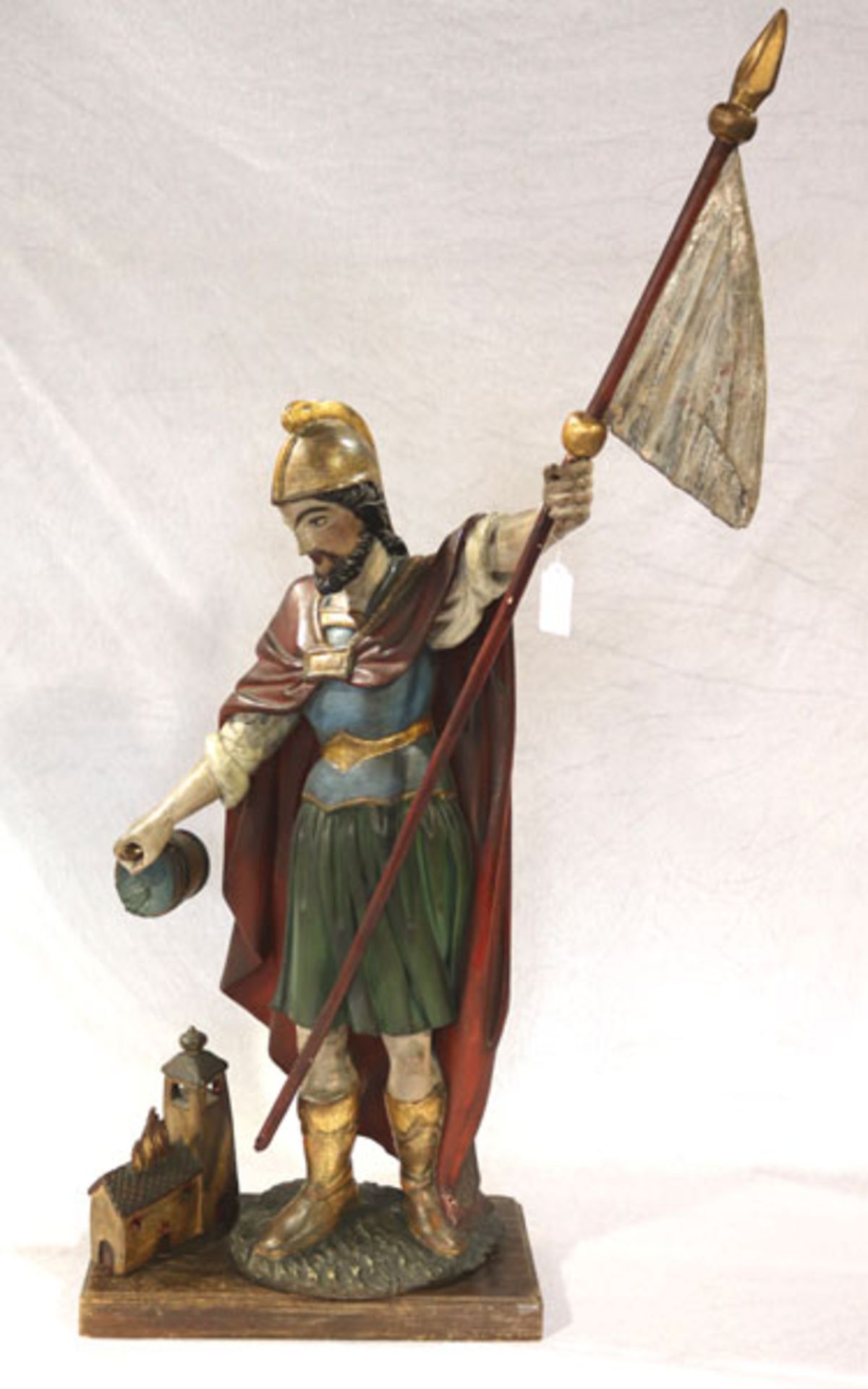 Holz Figurenskulptur 'Hl. Florian', farbig gefaßt, H 100 cm, B 37 cm, T 33 cm, teils bestossen,