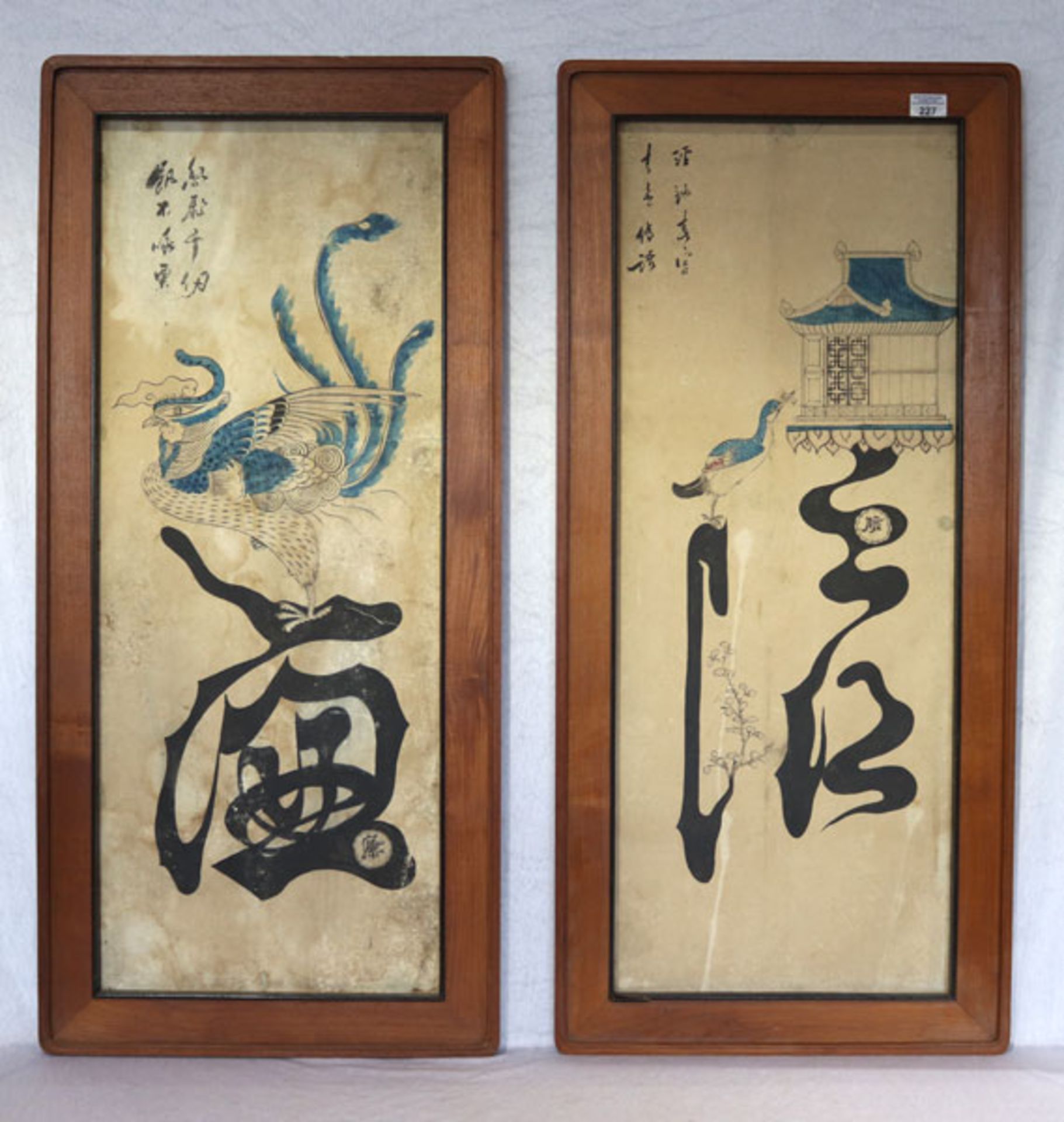 Satz von 6 japanischen Gemälden mit diversen, japanischen Darstellungen und Schriftzeichen, 19.