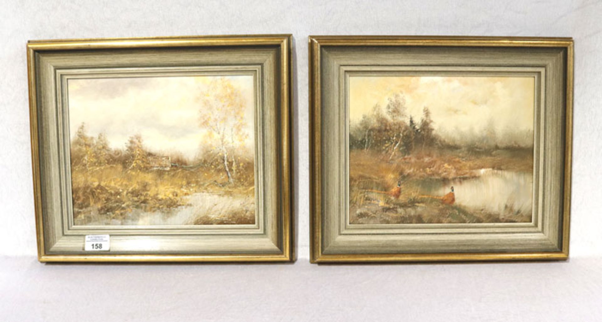 2 Gemälde ÖL/LW 'Fasane im Moor' und 'Moorlandschaft', undeutlich signiert, gerahmt, Rahmen