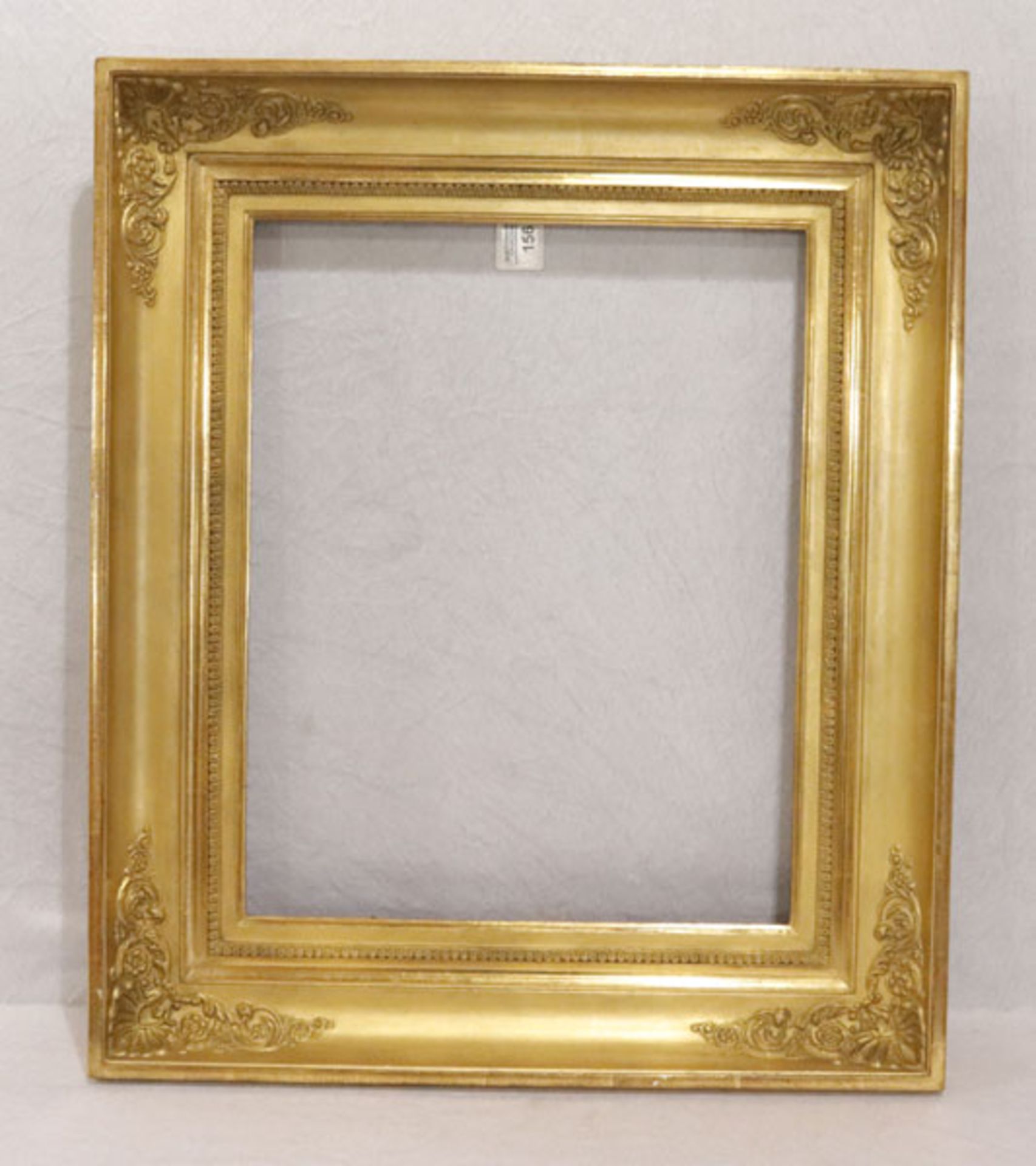 Gemälderahmen mit reliefiertem Dekor, goldfarben, beschädigt, Falzmaß 47,5 cm x 37,5 cm
