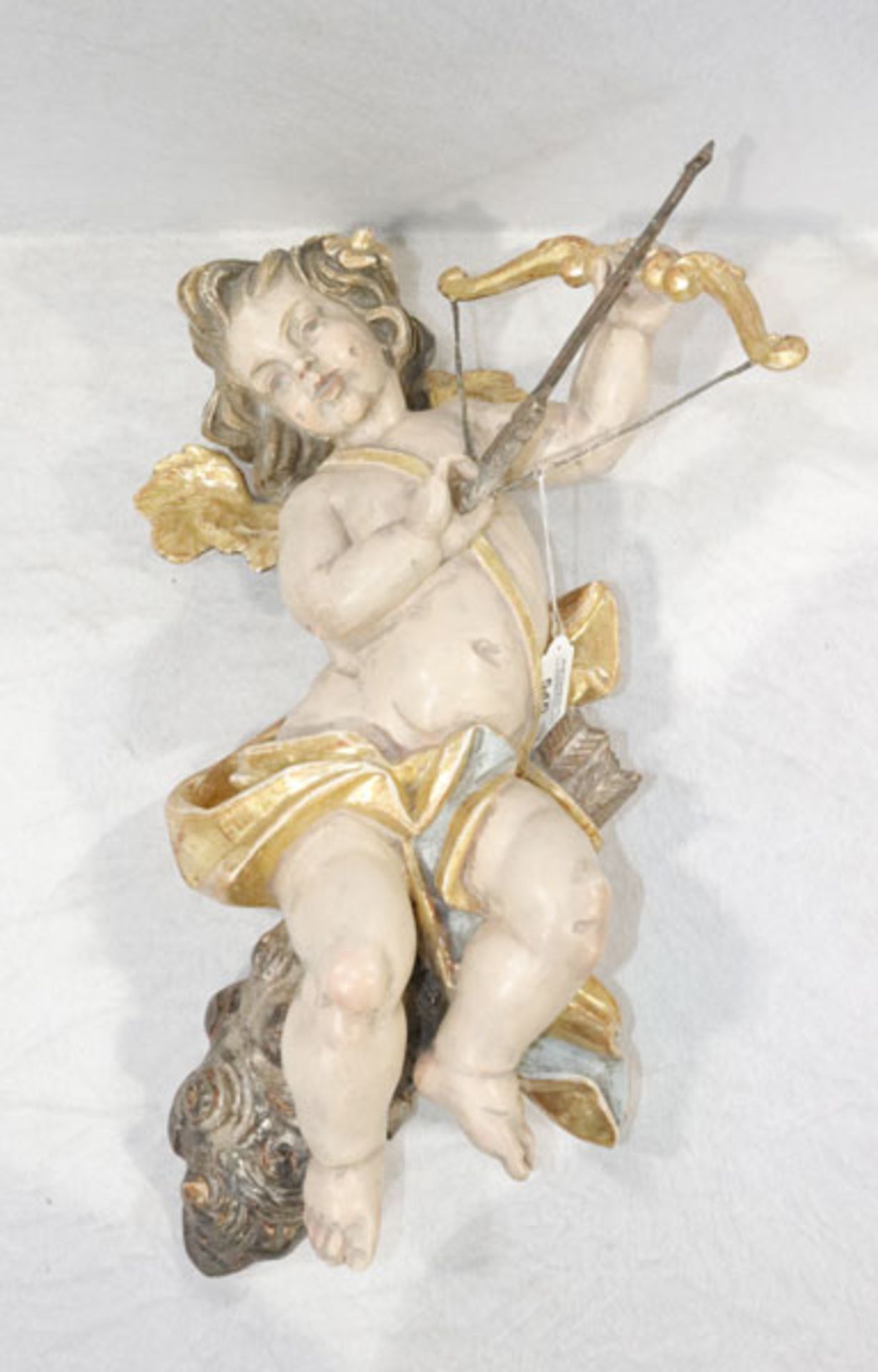 Holz Figurenskulptur 'Amor', schön geschnitzt und farbig gefaßt, H 47 cm, B 40 cm, T 16 cm, teils