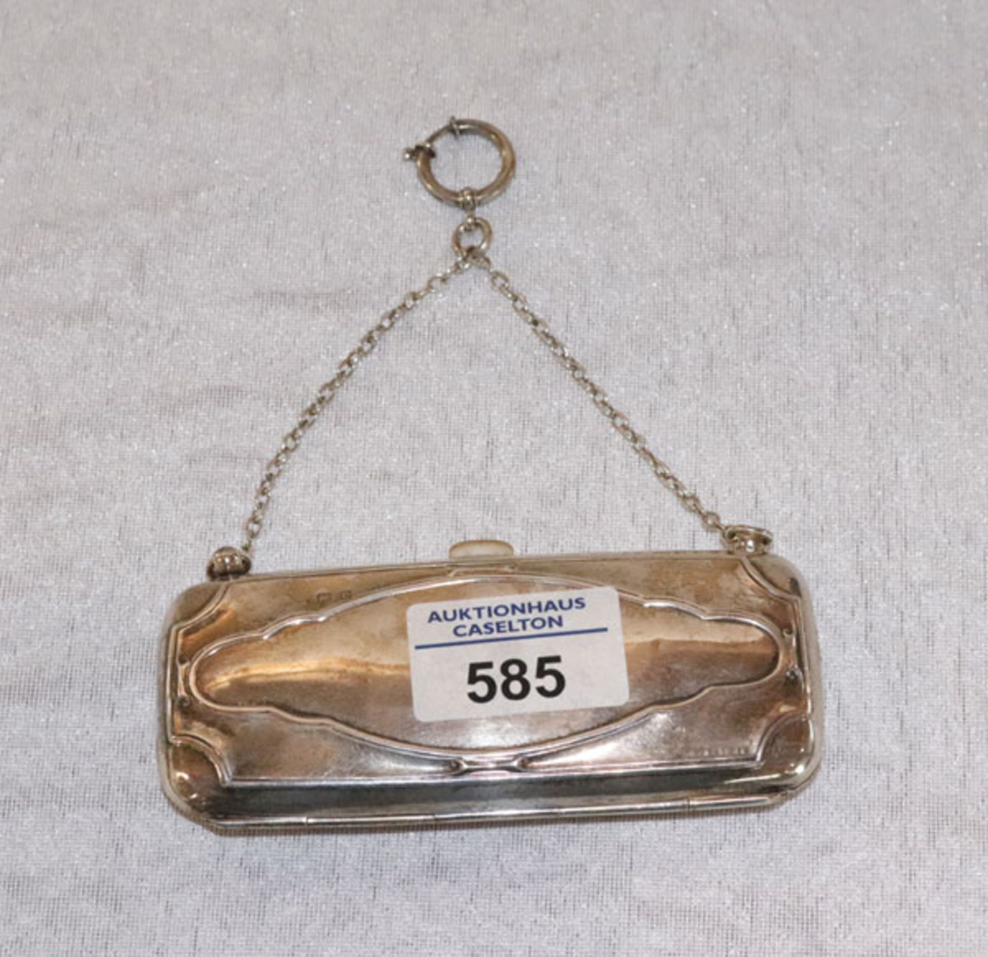 Kleines Silbertäschchen, England, Sterlingsilber, 81 gr, gut erhalten, H 5,5 cm, B 11,5 cm, T 1,5
