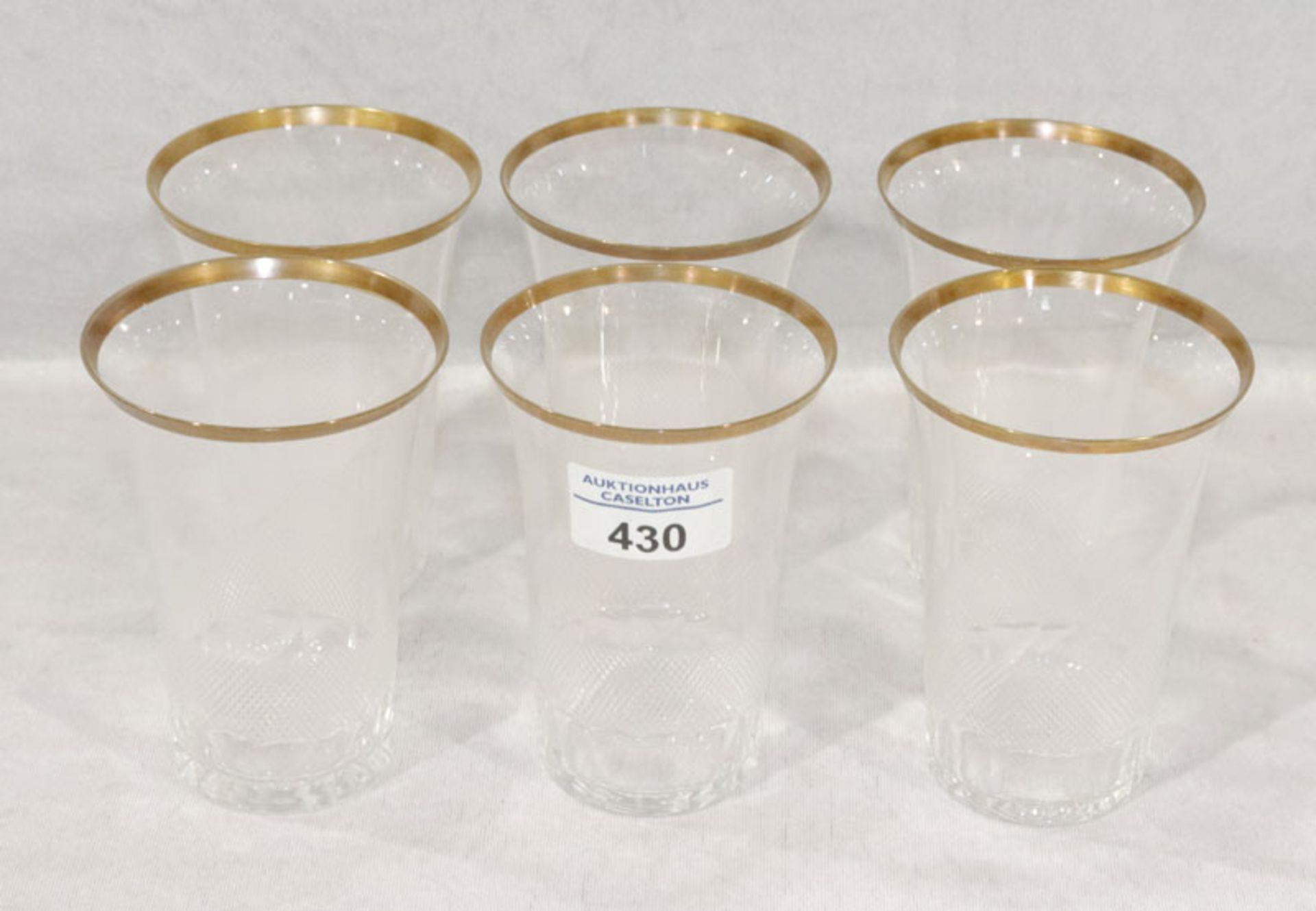 6 Glasbecher mit Goldrand, berieben, H 10,5 cm, D 8 cm, Gebbrauchsspuren