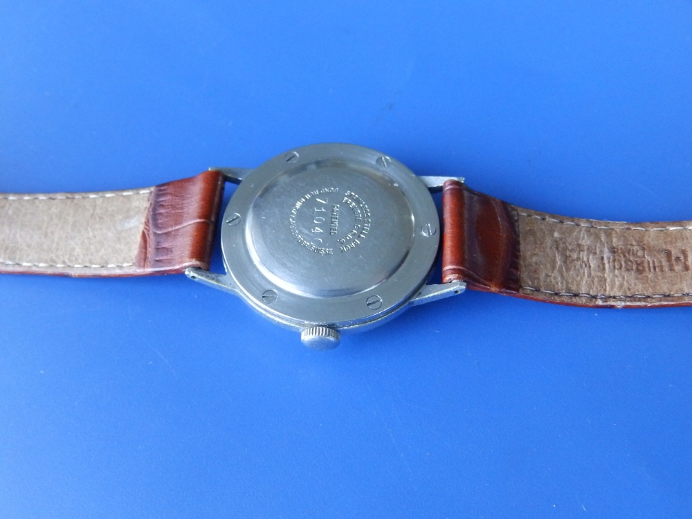 A Pierce 'Parashock' 1940's military wrist watch. - Image 2 of 2