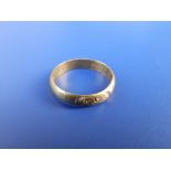 An early 18thC gold mourning ring - maker's mark 'TB', inscribed inside shank 'EC obt 10 Apr 1712