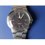 A gent's stainless steel Omega Geneve Dynamic bracelet wrist watch with black dial, baton numerals