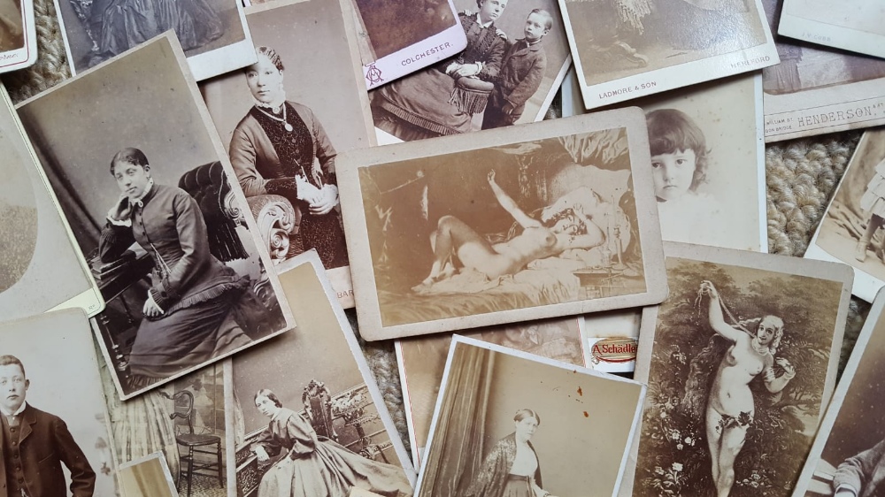 A collection of 90 cartes de visite including some nudes. - Image 2 of 5