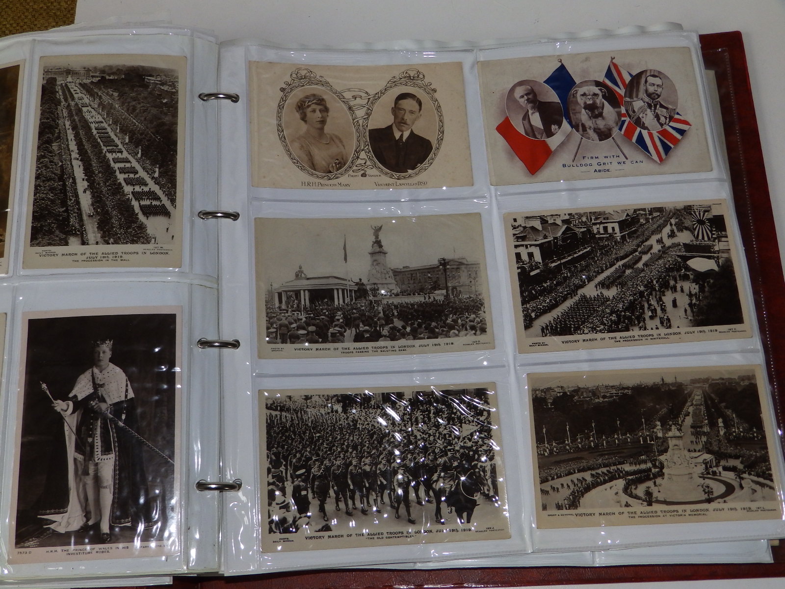 A quantity of approximately 260 postcards depicting The Royal House of Windsor. - Image 4 of 6