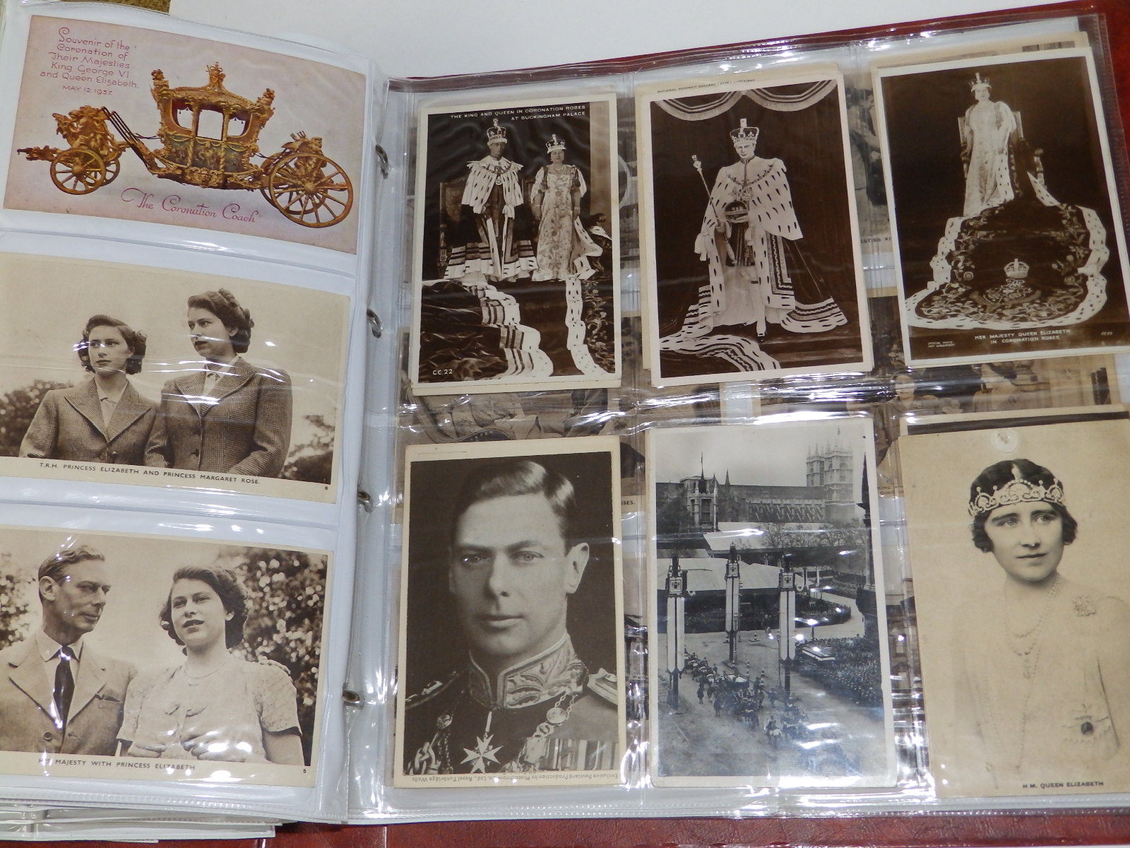 A quantity of approximately 260 postcards depicting The Royal House of Windsor. - Image 6 of 6