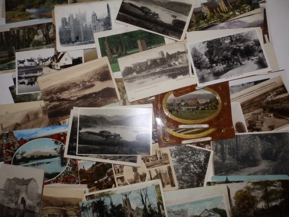 A quantity of approximately 500 postcards. - Image 4 of 8