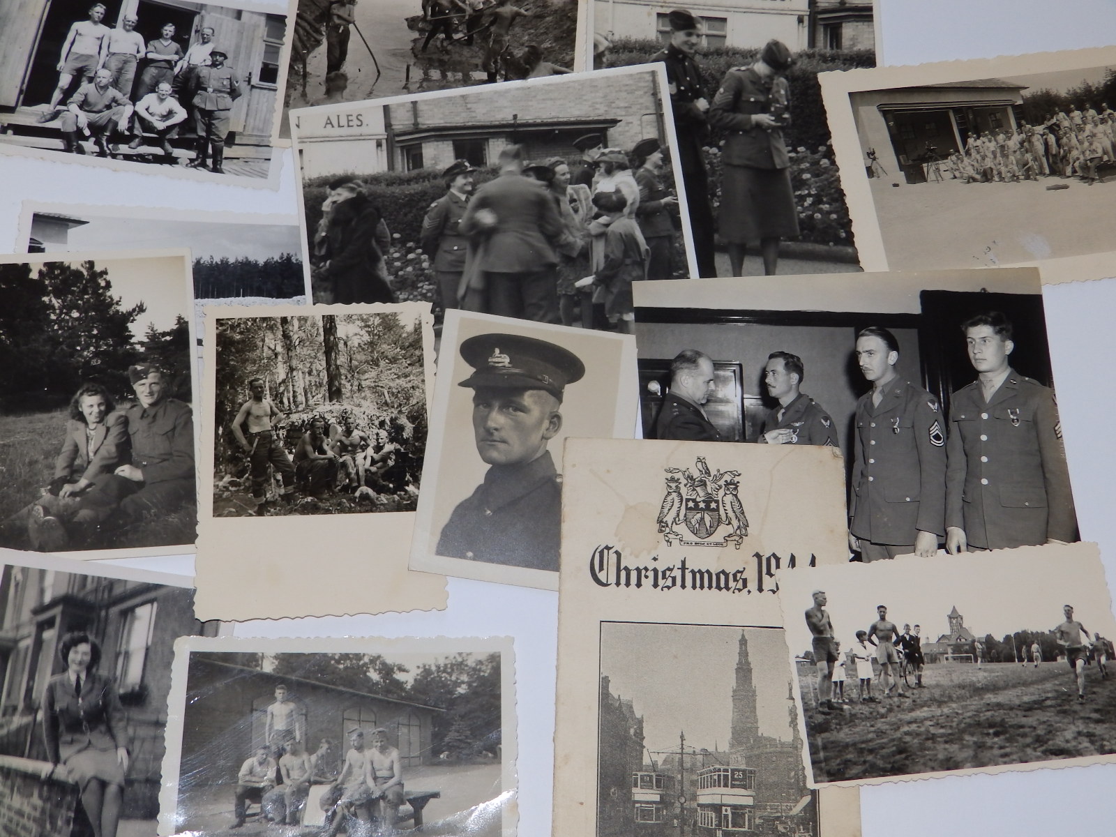 A collection of small WWII photographs depicting German troops, Hitler Youth and including snow - Image 3 of 6