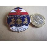 SPEEDWAY - 198O WORLD BEST PAIRS FINAL @ KRSKO YUGOSLAVIA GILT BADGE