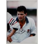 RUGBY UNION - WILL CARLING AUTOGRAPHED PRESS PHOTOGRAPH