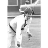 CRICKET - ORIGINAL PRESS PHOTO OF TERRY ALDERMAN AUSTRALIA 1981