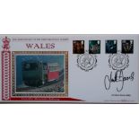 RUGBY UNION & RUGBY LEAGUE - LIMITED EDITION POSTAL COVER AUTOGRAPHED BY JONATHAN DAVIES