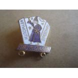 SPEEDWAY - WEYMOUTH WIZARDS GILT BADGE