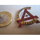 SPEEDWAY - 1970, 71 & 72 BELLE VUE ASSC GILT BADGE