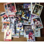 COLLECTION OF 800 AMERICAN ICE HOCKEY CARDS