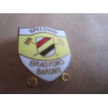 SPEEDWAY - BRADFORD BARONS GILT BADGE