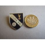 TOTTENHAM SPURS SILVER BADGE