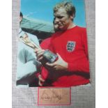 BOBBY MOORE AUTOGRAPH