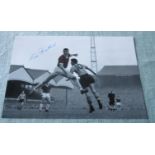 MANCHESTER UNITED SIGNED PHOTO BILL FOULKES