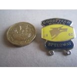 SPEEDWAY - WOLVERHAMPTON WOLVES 1980 SILVER BADGE