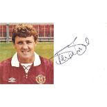 STEVE BRUCE HAND SIGNED MANCHESTER UNITED CLUB CARD