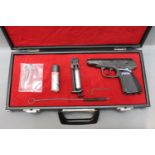 A Baikal 4,5 mm air pistol (BB's), MP-654K with case etc. Serial No. T9966499.