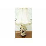 Masons Blue Mandalay pattern lamp and shade