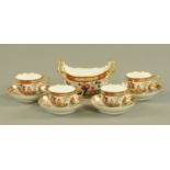 Nine pieces of late 18th/early 19th century Worcester porcelain, chinoiserie patterned, polychrome,