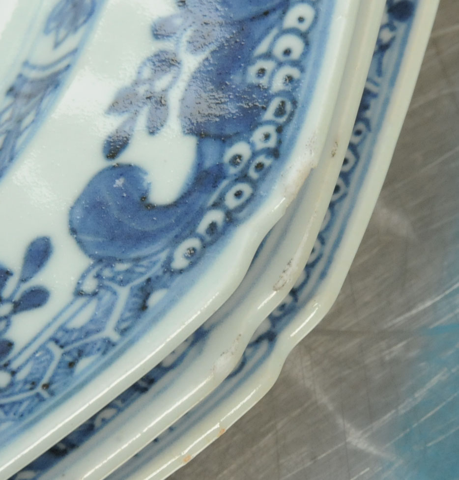 Four late 18th/early 19th century Chinese blue and white plates, with tree and fence patterns, - Image 8 of 8