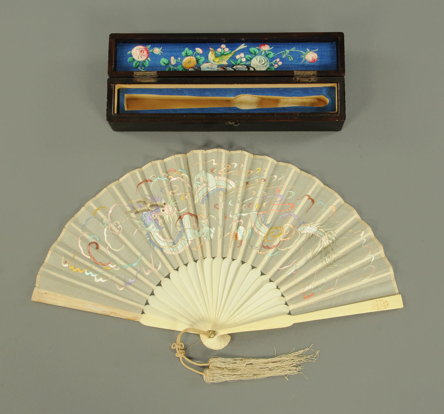 A Chinese ivory and silk embroidered fan, early 20th century, - Image 2 of 2