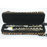 Cased Odyssey OFL100 flute