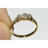 18 ct gold and diamond ring,