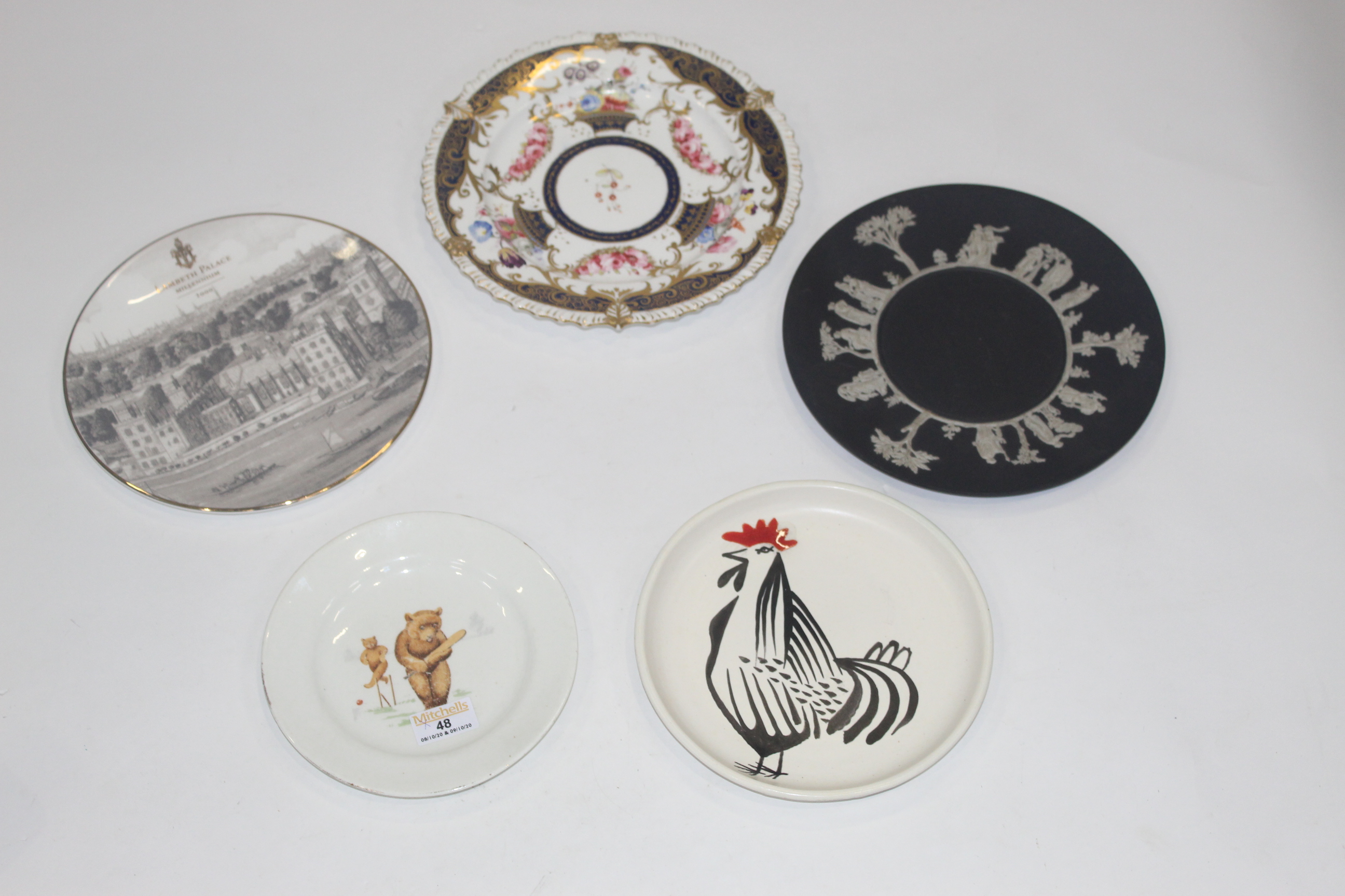 Five decorative plates,
