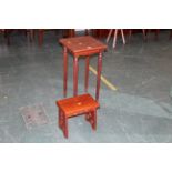 Square occasional table on reeded legs and stool