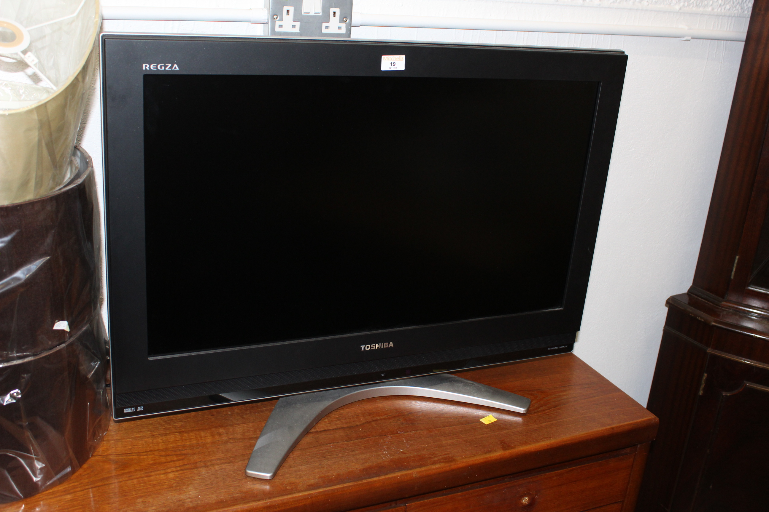 Toshiba Regza 31" flat screen TV