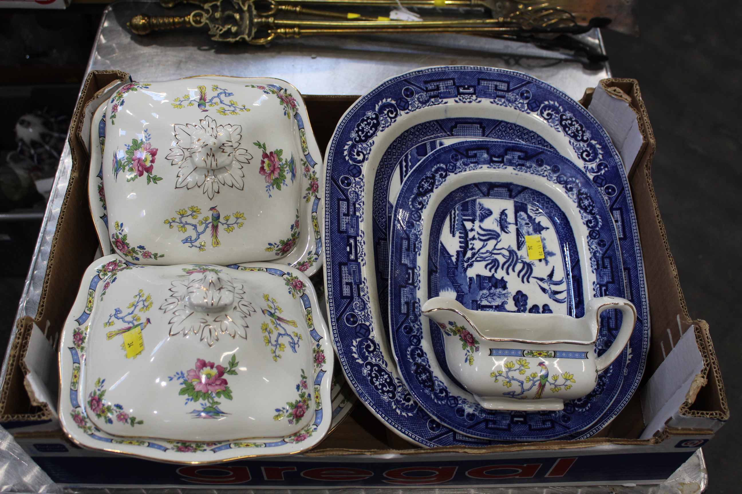 Box of Nelson Ware and blue and white