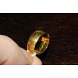 22 ct gold wedding band,