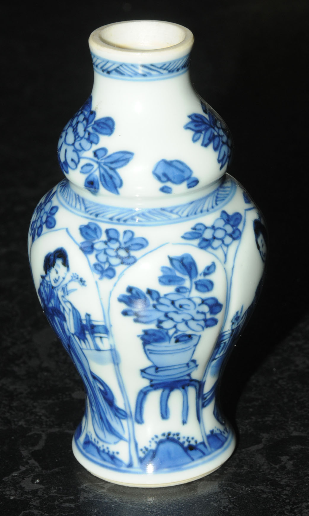 An early 20th century Chinese blue and white porcelain miniature baluster vase with lobbed sides, - Image 5 of 7